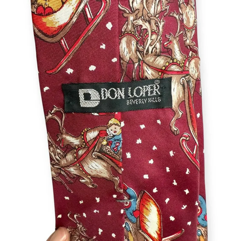 Don Loper Beverly Hills Christmas Tie Santa Sleigh Reindeer Burgundy 59x4